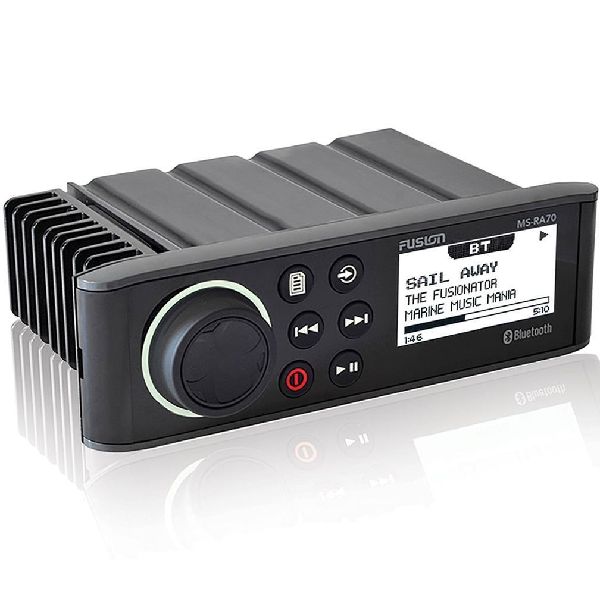 Marine Entertainment System with Bluetooth