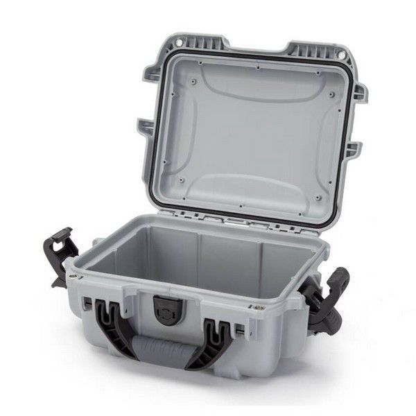 Case Nanuk 905 Silver with TSA PowerClaw Latch