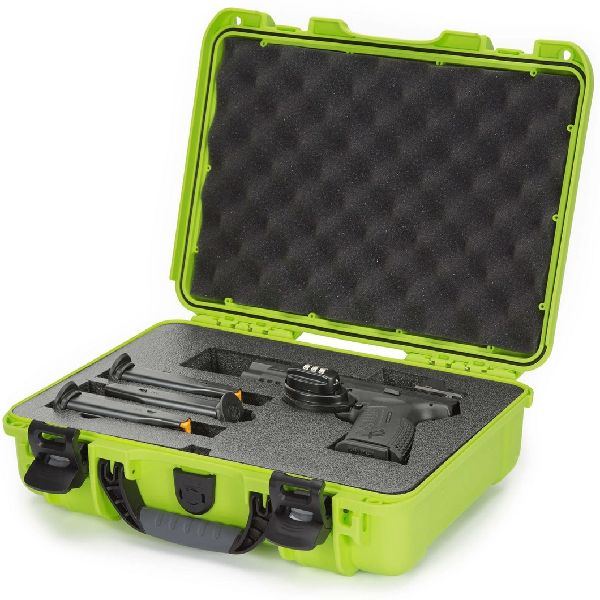 Case Nanuk 910 Lime with Pre-Cut Pistol Optic Ready Foam