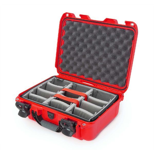 Mallette Nanuk 920 Rouge avec Fermoirs TSA PowerClaw et Bande Séparatrice